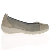 G-Comfort - P-9530TC Leather Bow Pumps, Light Grey 2