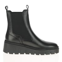 Tamaris - 25489 Leather Chealsea Boots, Black 2