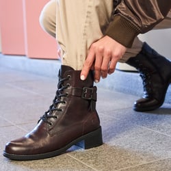 Rieker - 75431-35 Military Boots Dark Merlot