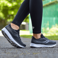 Saucony - Ride 14 Mesh Trainer, Black