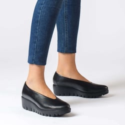 Wonders - 33100 Fly Wedge Pumps Black
