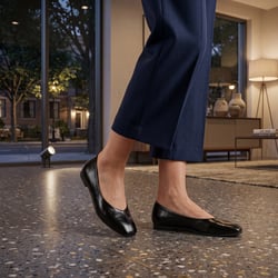 Xti - 146404 Patent Pumps Black