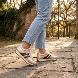 Xti - 146275 Metallic Retro Trainers Gold