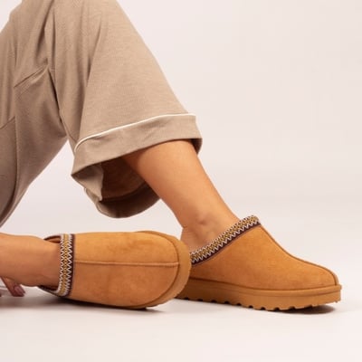 Lunar - Nepal Slippers, Tan 1